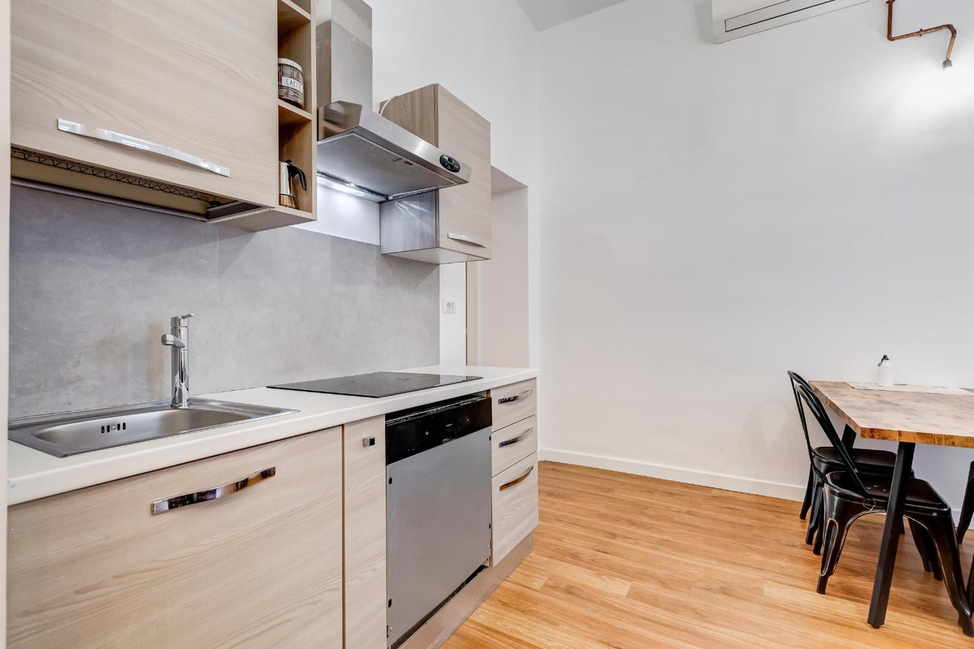 Bmga L Central Holiday House 2Bdr Near Vatican روما المظهر الخارجي الصورة