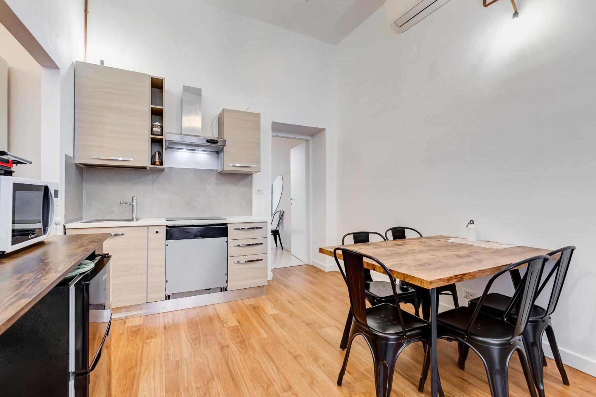 Bmga L Central Holiday House 2Bdr Near Vatican روما المظهر الخارجي الصورة